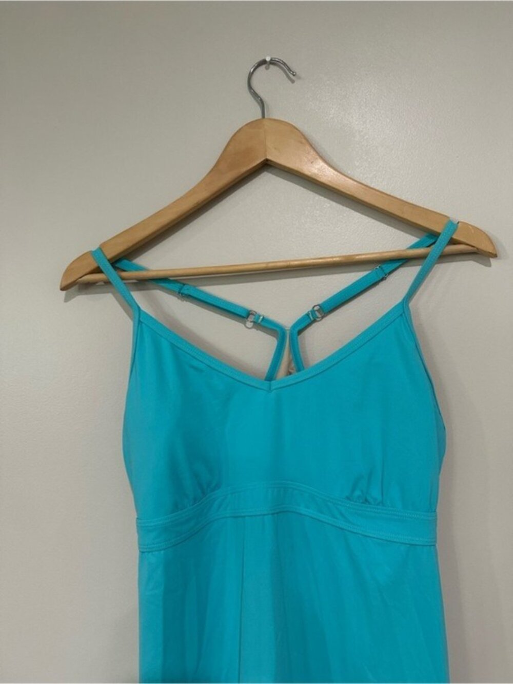 Athleta Turquoise Swim Dress Cover Up Racerback Shelf Bra Size Medium - Picture 4 of 11